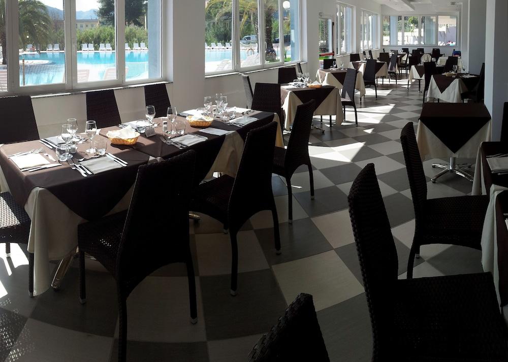 Ai Pozzi Village Resort & Spa Loano Eksteriør billede