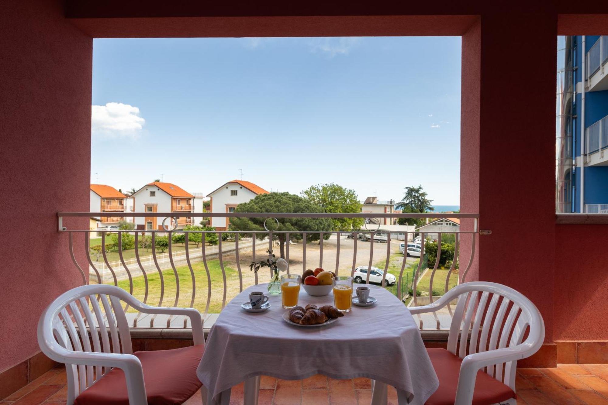 Ai Pozzi Village Resort & Spa Loano Eksteriør billede